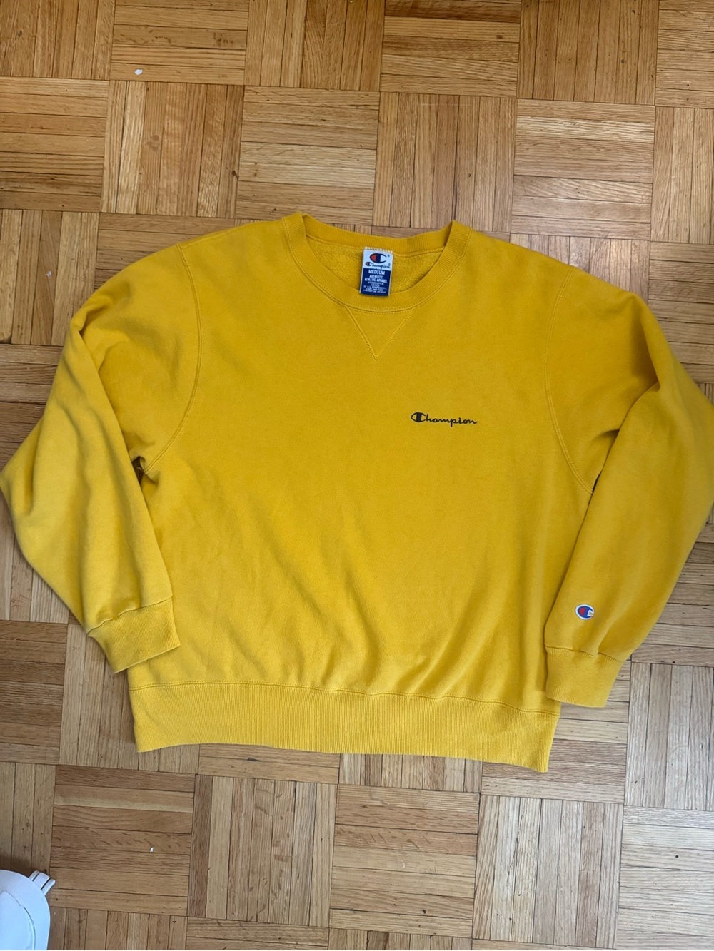 Vintage Champion Crewneck Sweatshirt Medium Yellow Script Logo